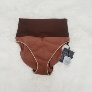 🛶IT’S ’s NOW COOL FREE PEOPLE THE CONTOUR HIGH WAIST BIKINI BOTTOM SIZE M